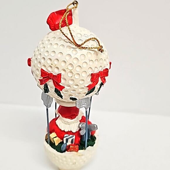 Unbranded Santa in Golf Ball Hot Air Balloon w/Golf Club Holding it Together 4" - Picture 2 of 6